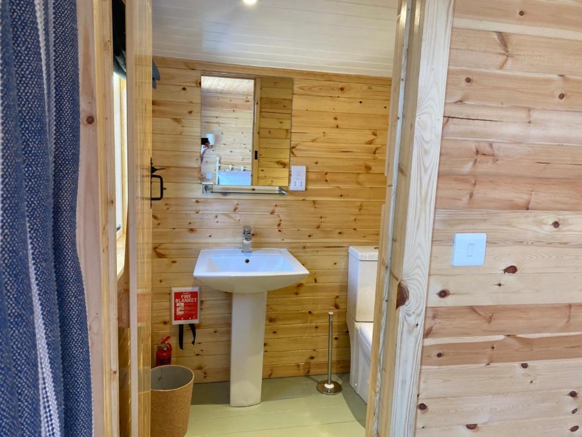 Hideaway At Hestercombe Apartman Kingston  Kültér fotó